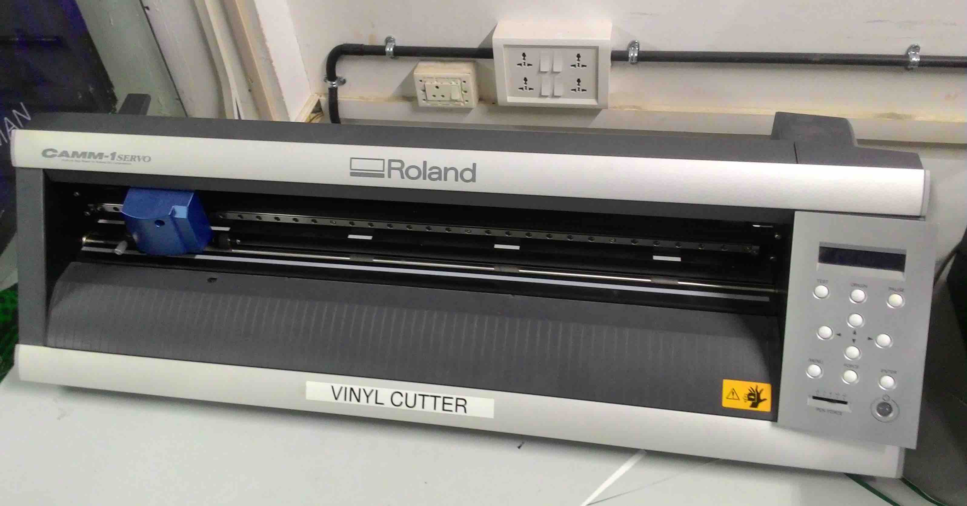 Roland Vinyl Cutter
